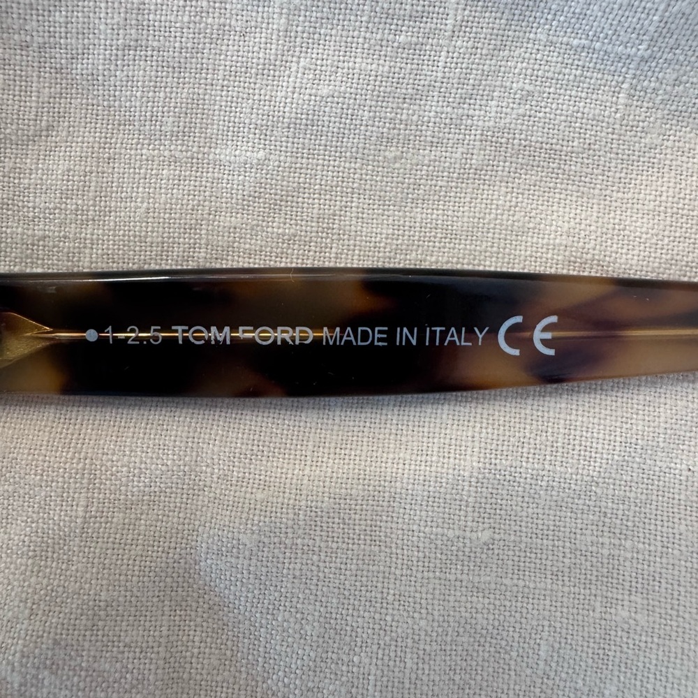 Tom Ford Frames - Picture 5 of 9